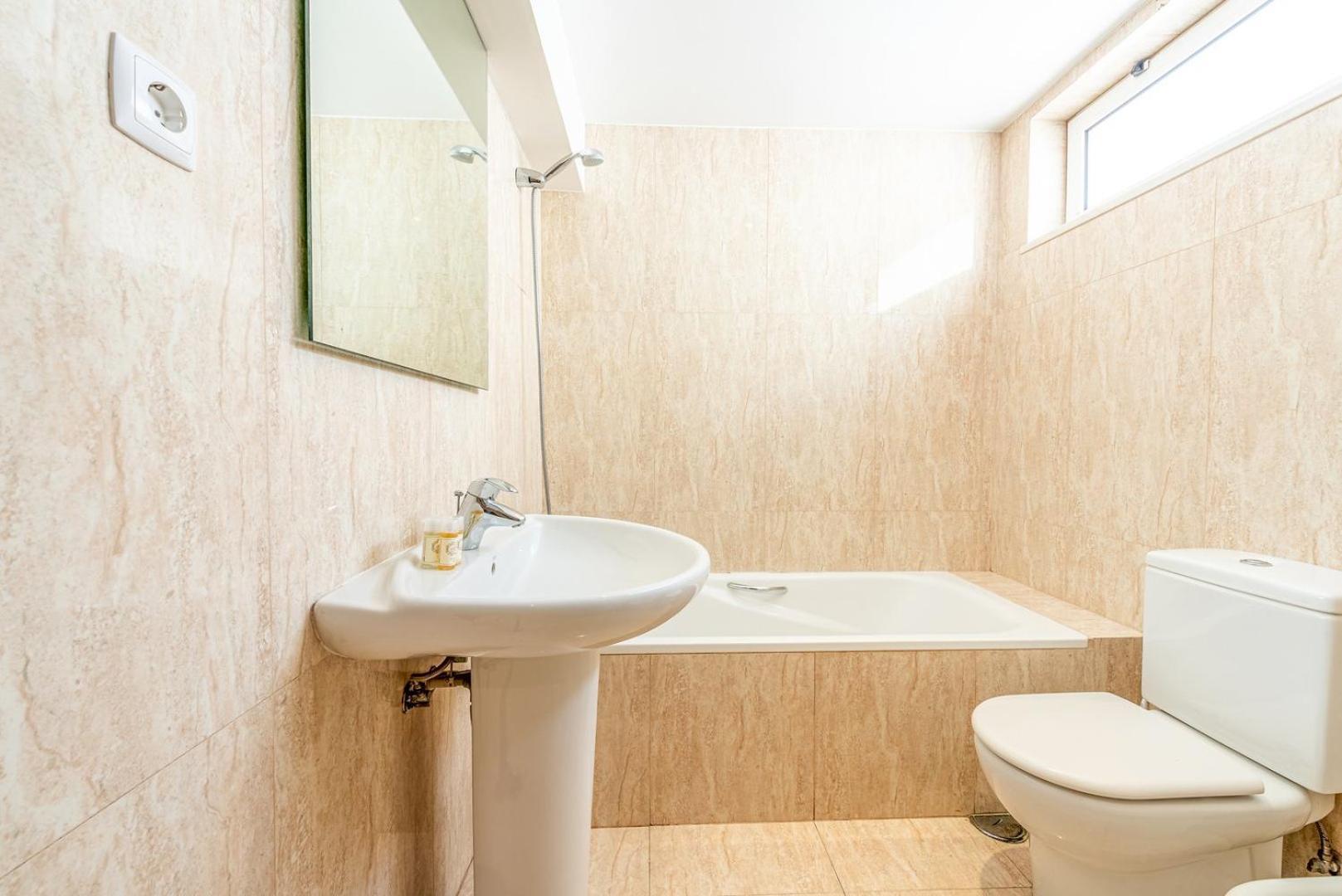 Guestready - Rare Terrace Apt, Historic Center Apartment Lisbon Luaran gambar