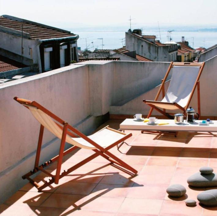 Guestready - Rare Terrace Apt, Historic Center Apartment Lisbon Luaran gambar